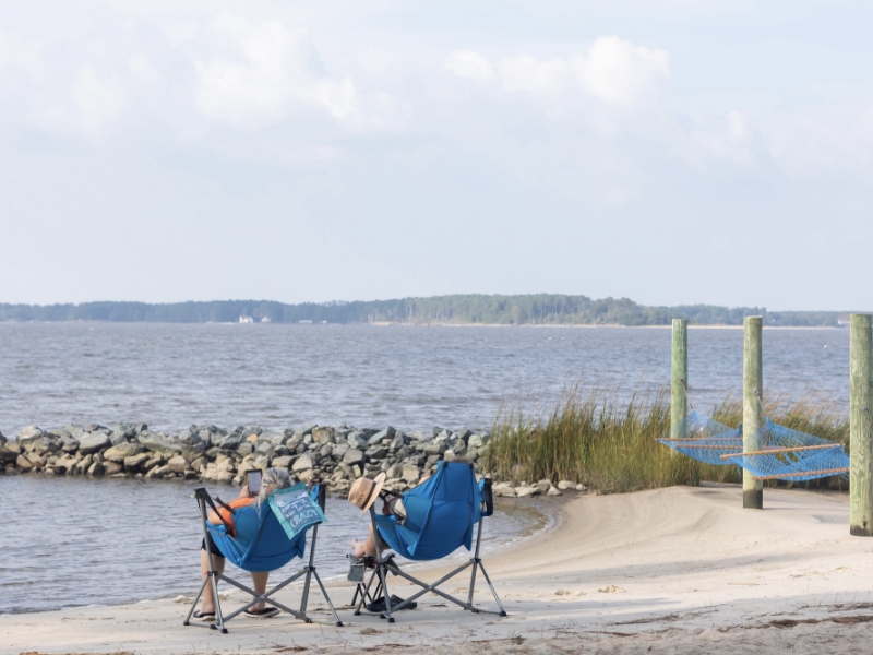 Amenities in Sun Outdoors Chesapeake Bay