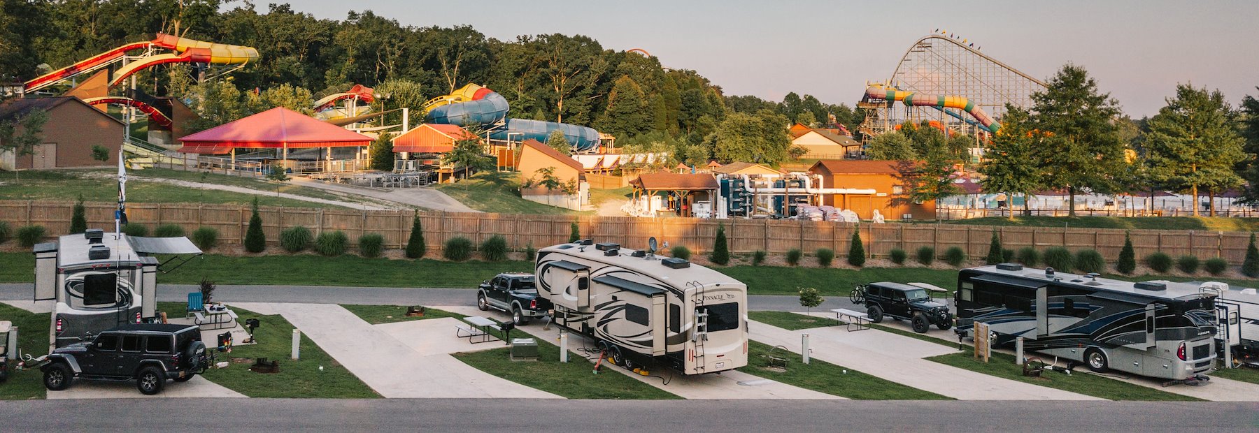 RV Resort Offers in Santa Claus, IN - Sun Outdoors Lake Rudolph
