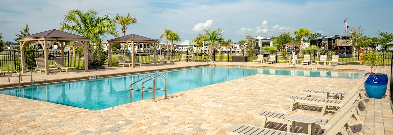 Y♡ RV Resort in Chiefland, FL - Southern Leisure RV Resort