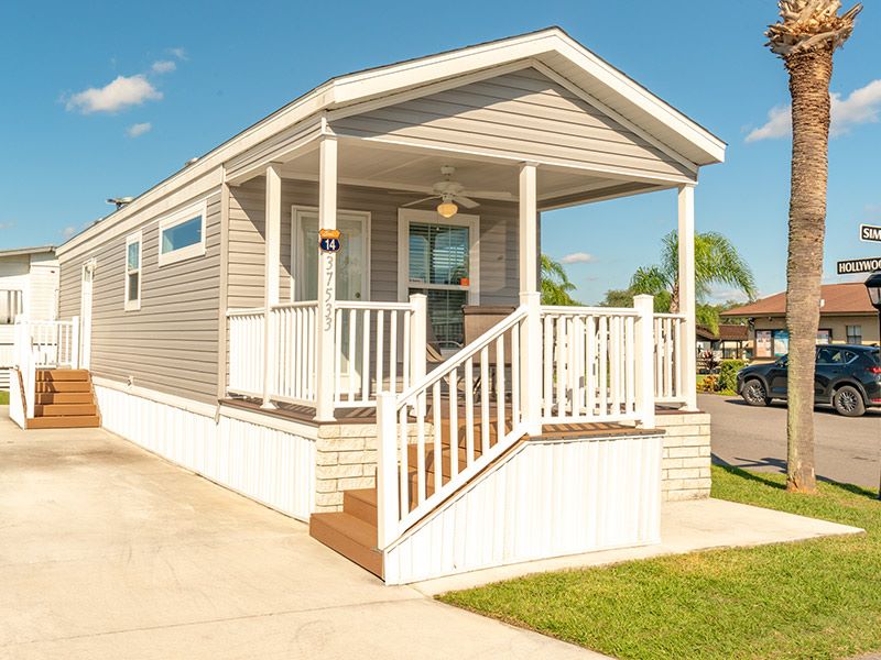 RV Resort in Zephyrhills, FL Settler's Rest