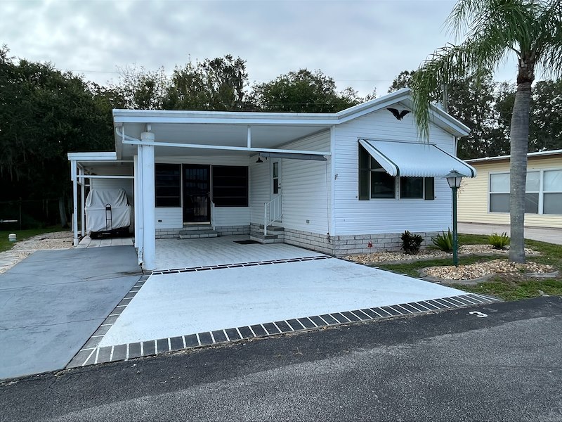 Vacation Homes for Sale in Sebring, FL Buttonwood Bay RV Resort