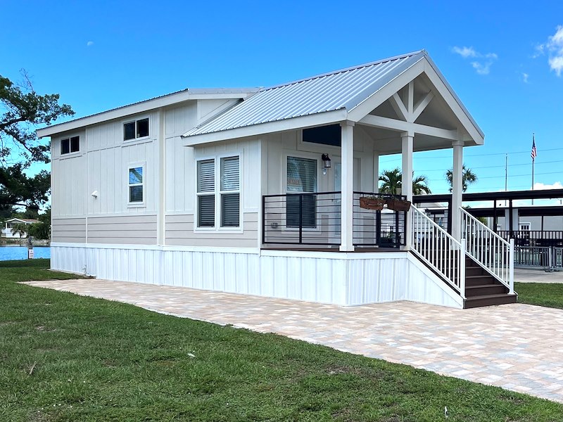 55+ RV Resort in Naples, FL Lake San Marino RV Resort