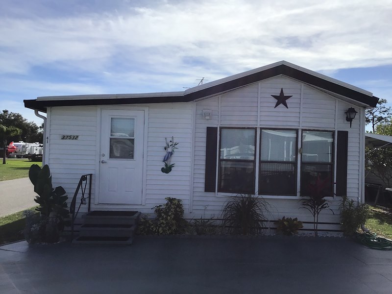 Vacation Homes for Sale in Zephyrhills, FL Settler's Rest