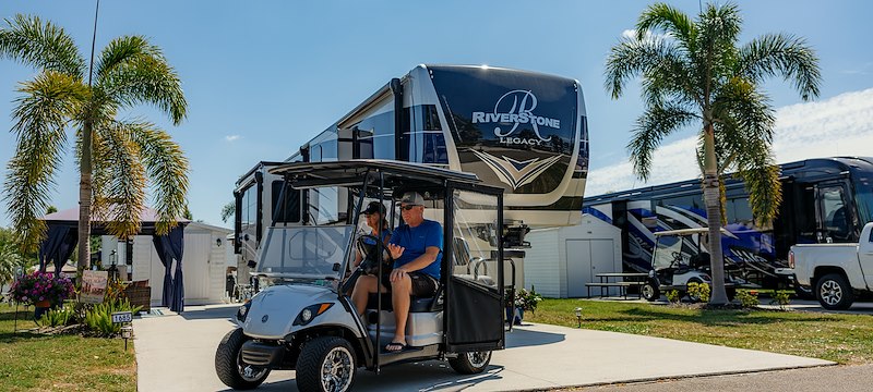 Y♡ RV Resort in Sarasota, FL - Sun Outdoors Sarasota